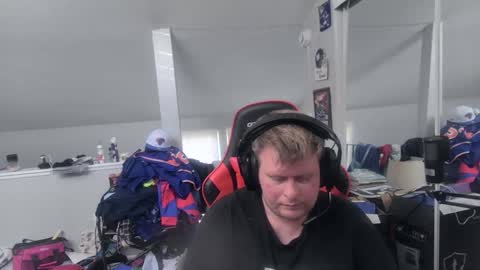 johnfernandez784 online show from 05-21-26, 06:59