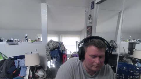 johnfernandez784 online show from 06-06-26, 05:17