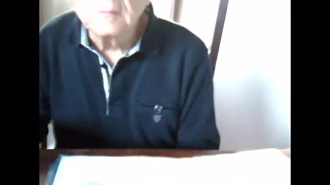 Snapshot of johnjohn6226623 chatting on 11-18-25, 02:21 johnjohn6226 online show from 11-18-25, 02:21