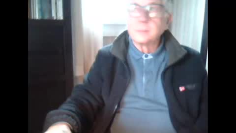 Snapshot of johnjohn6226623 chatting on 01-13-26, 02:44 johnjohn6226 online show from 01-13-26, 02:44