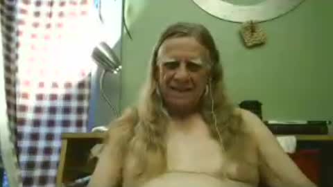 johnnieq1971 online show from 07-14-26, 12:46