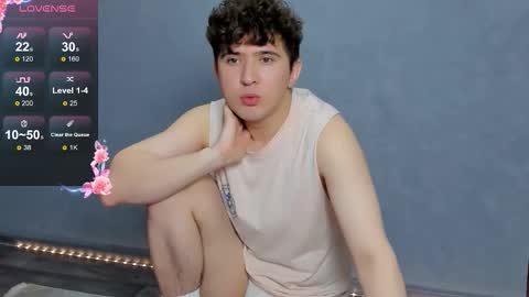 Johnny online show from 03-09-26, 06:23