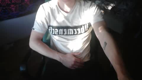 Johnny online show from 09-14-25, 03:49