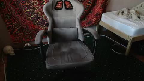 Johnny online show from 03-26-26, 05:57