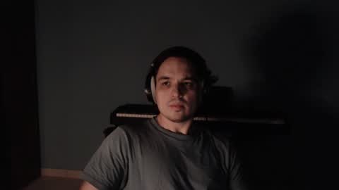 Snapshot of johnnydeepinsideyou chatting on 07-23-26, 02:42 Johnny online show from 07-23-26, 02:42