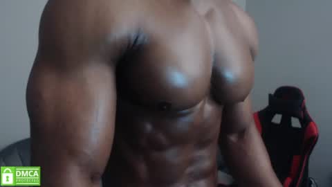 Snapshot of johnnydolce50 chatting on 06-12-26, 07:35 MASTER OF SUBS BETA SLAVES online show from 06-12-26, 07:35
