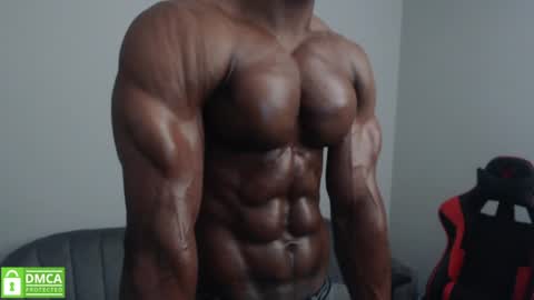 Snapshot of johnnydolce50 chatting on 07-09-26, 07:29 MASTER OF SUBS BETA SLAVES online show from 07-09-26, 07:29