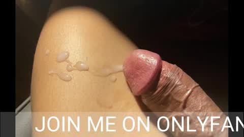 Snapshot of johnnyfun_xxx chatting on 02-17-25, 04:31 Johnnystrongarms                 online show from 02-17-25, 04:31