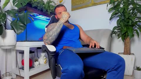 JOHNNY online show from 03-19-26, 12:03