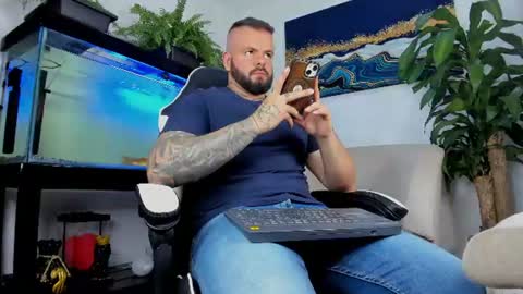Snapshot of johnnygrayson_ chatting on 07-24-26, 12:52 JOHNNY online show from 07-24-26, 12:52
