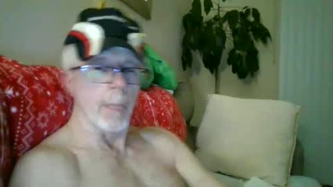 johnnyrocket12345678 online show from 12-28-24, 04:41