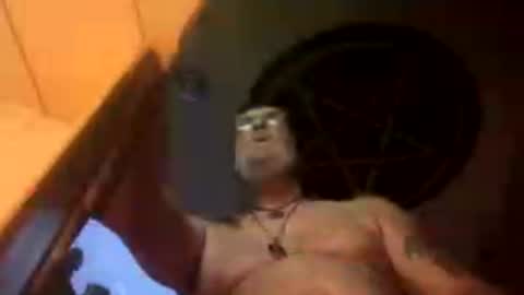 johnnyshung1 online show from 07-28-26, 12:01