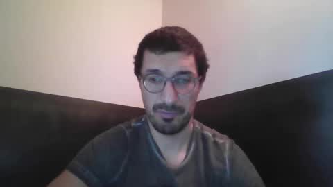 Snapshot of johnparis7575 chatting on 04-05-26, 07:55 Johnfrench online show from 04-05-26, 07:55