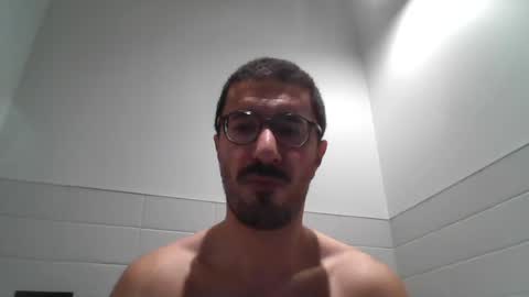 Snapshot of johnparis7575 chatting on 08-03-26, 01:16 Johnfrench online show from 08-03-26, 01:16