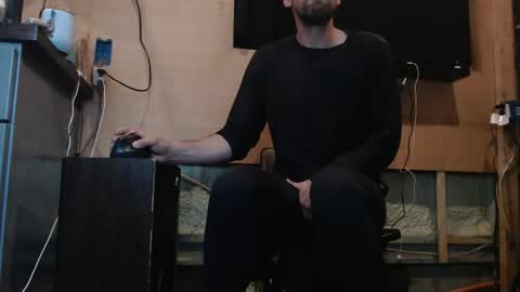 Snapshot of johnplayer23 chatting on 02-15-25, 08:33 johnplayer23 online show from 02-15-25, 08:33