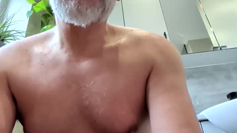 johnsmith401 online show from 01-11-26, 12:21