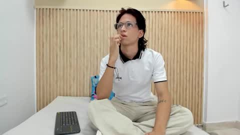 JOHSS online show from 11-22-25, 12:04