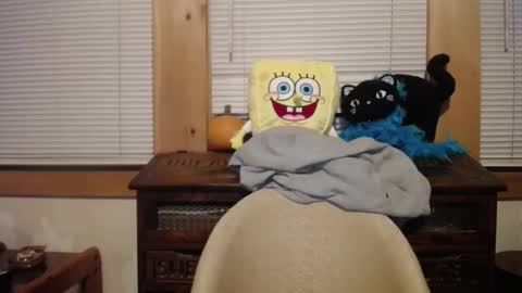 Snapshot of johstondude chatting on 11-25-25, 02:44 Johston online show from 11-25-25, 02:44