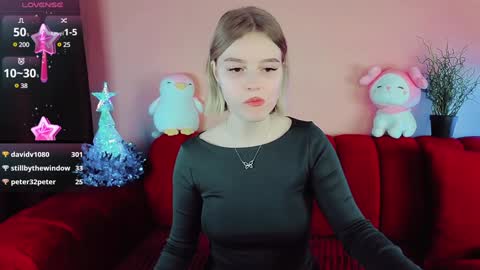 Snapshot of joice_queen chatting on 12-16-24, 09:52 Paula online show from 12-16-24, 09:52