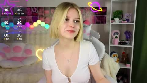 Snapshot of joice_queen chatting on 02-26-25, 10:09 Paula online show from 02-26-25, 10:09