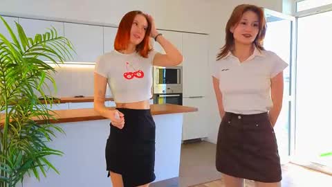 Snapshot of joielagos chatting on 05-11-26, 10:32 Alva online show from 05-11-26, 10:32