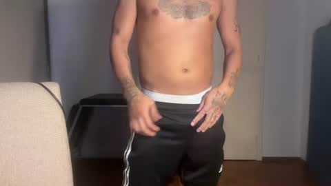 Snapshot of jojoleche chatting on 07-16-26, 03:23 jojoleche online show from 07-16-26, 03:23
