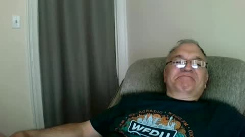 Snapshot of joker5339 chatting on 06-19-26, 01:37 joker5339 online show from 06-19-26, 01:37