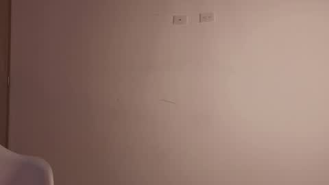 jolie_lov online show from 11-26-25, 01:23