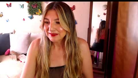 Jolie Mature online show from 06-28-26, 07:31