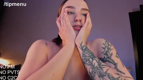 Jolie  My snapchat got deleted. If you were subscribed dm me my former username or scroll down and click on snapchat media online show from 12-28-24, 04:52