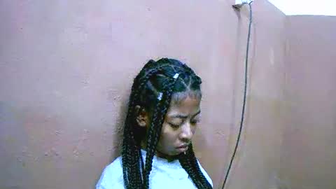 Snapshot of joliekah27 chatting on 02-28-25, 07:56 joliekah27 online show from 02-28-25, 07:56