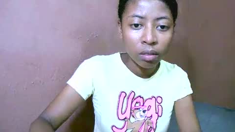 Snapshot of joliekah27 chatting on 03-05-25, 01:50 joliekah27 online show from 03-05-25, 01:50