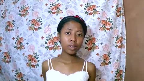 Snapshot of joliekah27 chatting on 03-08-25, 12:09 joliekah27 online show from 03-08-25, 12:09