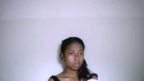 Snapshot of joliekah27 chatting on 09-22-25, 08:11 joliekah27 online show from 09-22-25, 08:11