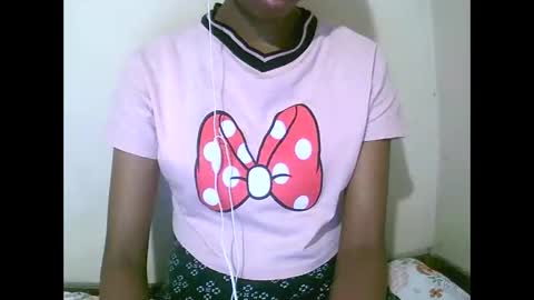 joliekah27 online show from 04-21-26, 07:17