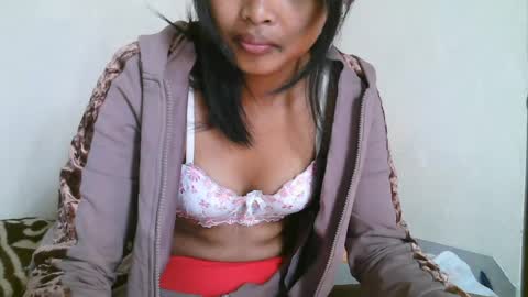 Snapshot of jolienasexi chatting on 07-30-26, 05:12 jolienasexi online show from 07-30-26, 05:12