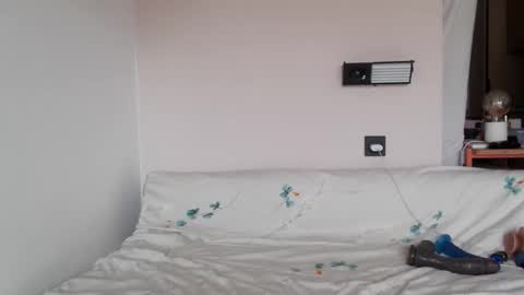 Rose online show from 10-06-25, 01:41