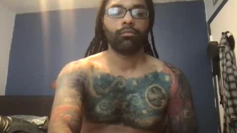 Snapshot of jon2h6k chatting on 05-19-26, 12:27 jon2h6k online show from 05-19-26, 12:27