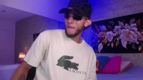 Jonas  online show from 12-16-25, 07:19