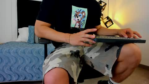 Jonathan Danielss  online show from 01-31-25, 11:46