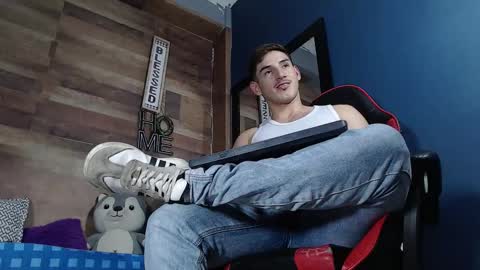 jonathancast08 online show from 09-16-25, 09:05