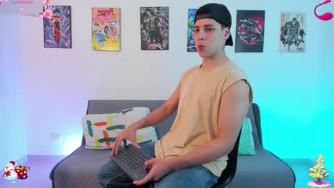 Instagram jonathanfit14 online show from 11-29-25, 09:29