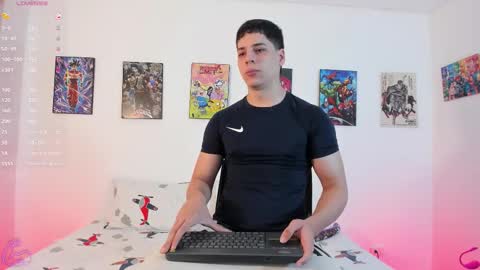 Instagram jonathanfit14 online show from 03-04-26, 08:59