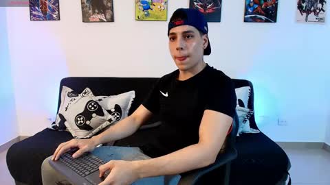 Instagram jonathanfit14 online show from 04-30-26, 11:20