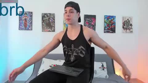 Instagram jonathanfit14 online show from 06-26-26, 08:46