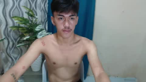 Snapshot of jonel_xx chatting on 07-20-26, 10:12 jonel online show from 07-20-26, 10:12