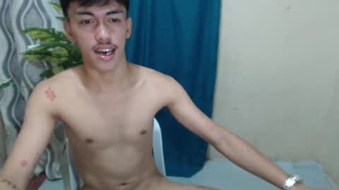 Snapshot of jonel_xx chatting on 07-21-26, 10:23 jonel online show from 07-21-26, 10:23