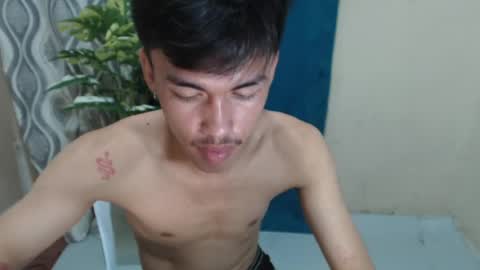 Snapshot of jonel_xx chatting on 07-24-26, 10:30 jonel online show from 07-24-26, 10:30