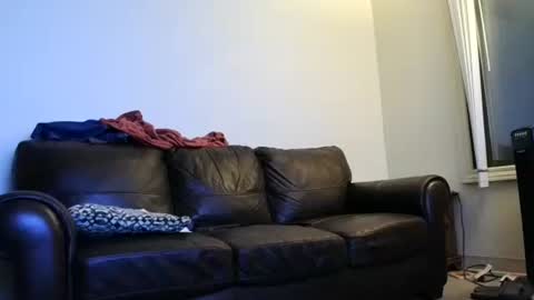Snapshot of jonny4u_xxx chatting on 05-28-26, 08:33 John online show from 05-28-26, 08:33