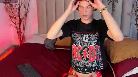 jonny_gilbert online show from 11-25-25, 01:22